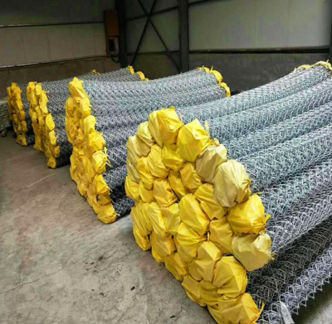 Industrial 6 Ft X 50 Ft Chain Link Fence 10 Gauge Knuckle Knuckle