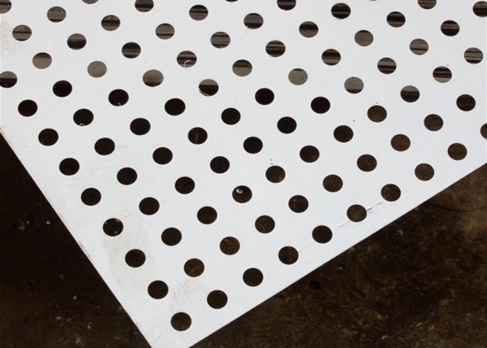 Round Decorative Metal Sheets , Decorative Perforated Aluminum Sheet