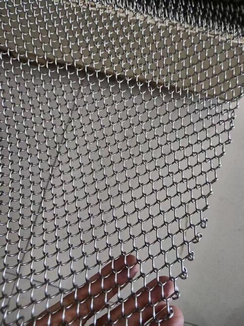 Stainless steel 304 material chain link curtain for water feature design