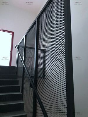 Powder Coated Color Diamond Wire Mesh Raised Galvanized Expanded Metal For Indoor Safety Fence