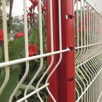 Road Galvanized Mesh Fence 1220*2440mm Green Coated Wire Mesh Fence