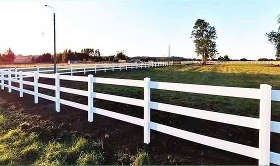 3 Rails 4 Rails White Vinyl Farm Fence For Livestock