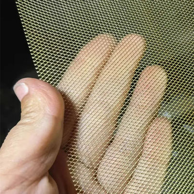 0.3x0.4mm Opening Expanded Metal Mesh Panels Red Copper Wire For Batteries