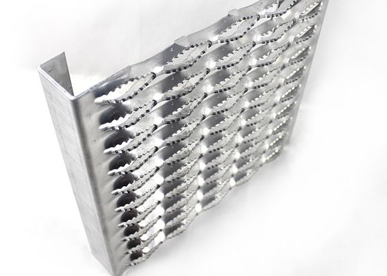 Diamond Hole Aluminum Grip Strut Safety Gratings 2.0mm 2.5mm For Walkway