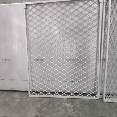 Customized HDG Metal Material Expanded Metal Mesh Safety Fence For Machinery Equipment Protection