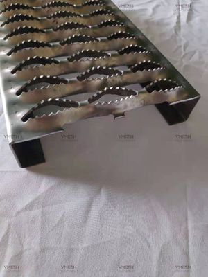 Galvanized Steel Diamond Grip Grating For Industrial Safety Walkways