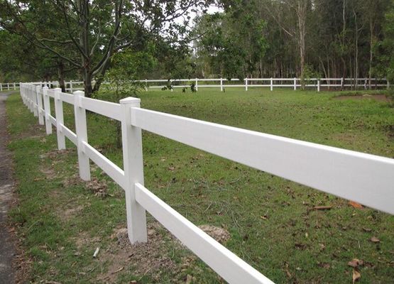 Stable White 3rails Design PVC Fence Plastic Vinyl Ranch Paddock Horse Fence