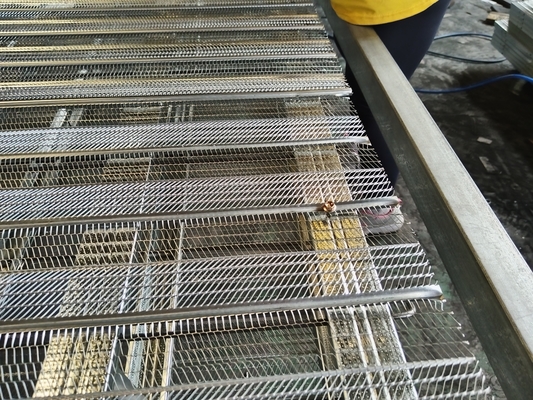 Galvanized Expanded Metal Mesh Cement Pouring Formwork for Swimming Pool Construction