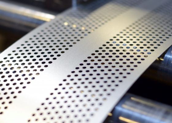 Architectural PVDF Size 1500*2500mm Perforated Metal Mesh Sheet