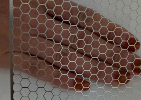 Powder Coating Black Aluminum Hexagonal Round Hole Speaker Grille Punching Metal Mesh