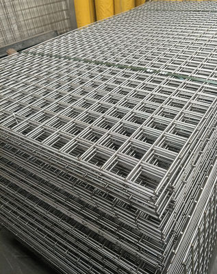 Galvanized Welded Wire Mesh Panels 2mm Wire 25x25mm Hole
