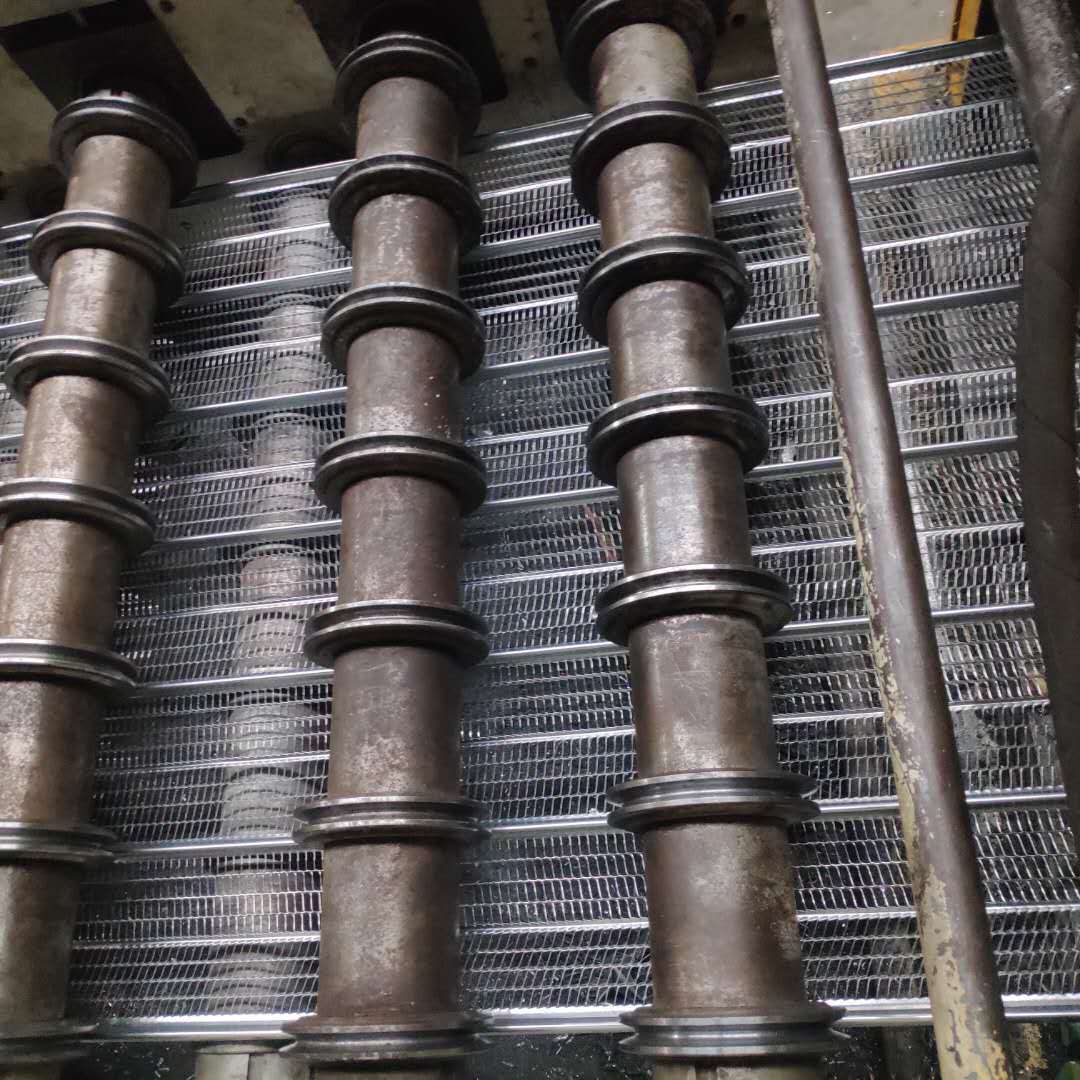 Construction Materials Metal Mesh Structural Stay In Place Formwork System