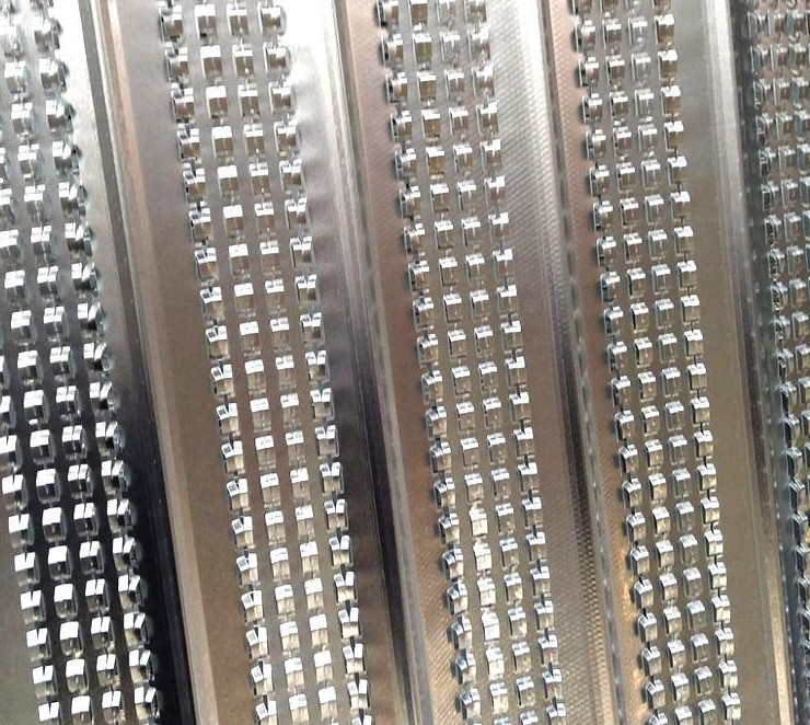 CE ISO9002 Buildings Hy Rib Permanent Formwork 450mm*2000mm
