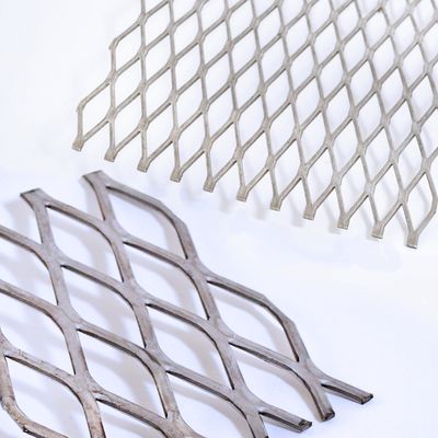 Anti Corrosion Galvanized Expanded Metal Mesh Flattened Raised Construction