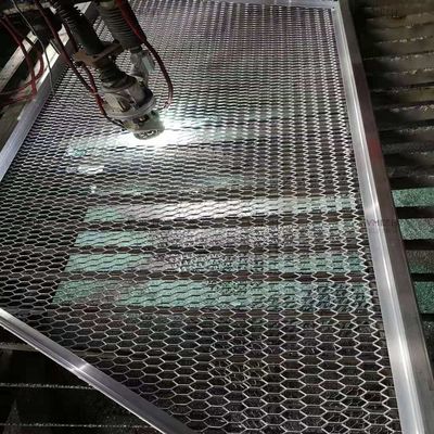 Anti Slip Raised Expanded Metal Mesh Heavy Duty Hexagon For Platform