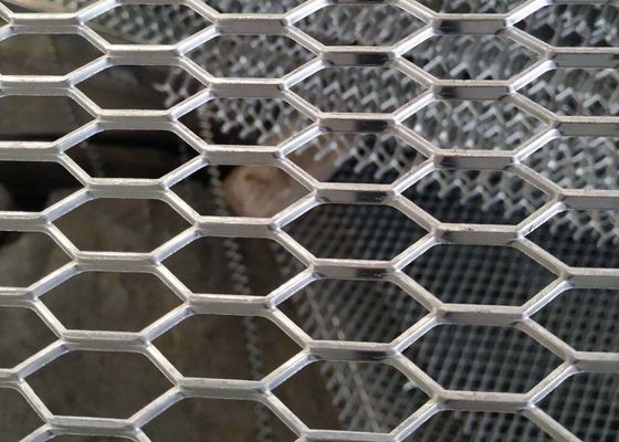 Hexagonal Hole Anodized Honeycomb Expanded Metal Mesh For Car Grille ISO9002