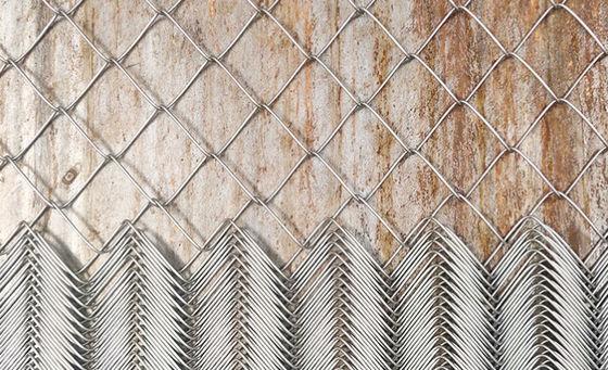 3.8mm Pvc Coated 4ft 6 Ft Galvanized Fencing Custom