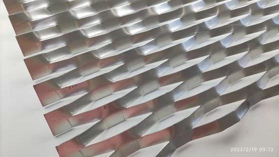 Outdoor Diamond Hole Expanded Metal Mesh Decorative Wall Cladding Aluminum Wire